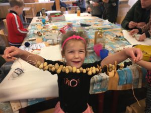 Voederketting maken @ NME-Centrum InBredius